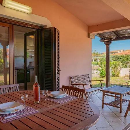 Trilocale Le Canne 4 Posti Letto Con Giardino E Posto Auto Privato Vakantiehuis *