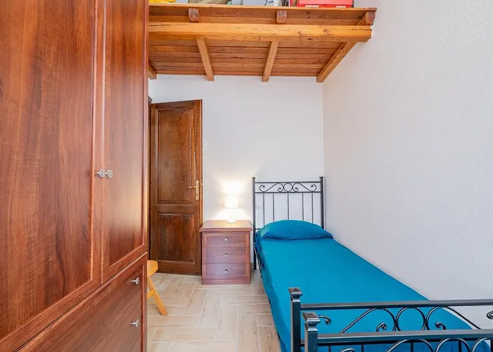 Trilocale Le Canne 4 Posti Letto Con Giardino E Posto Auto Privato * سان تيودورو